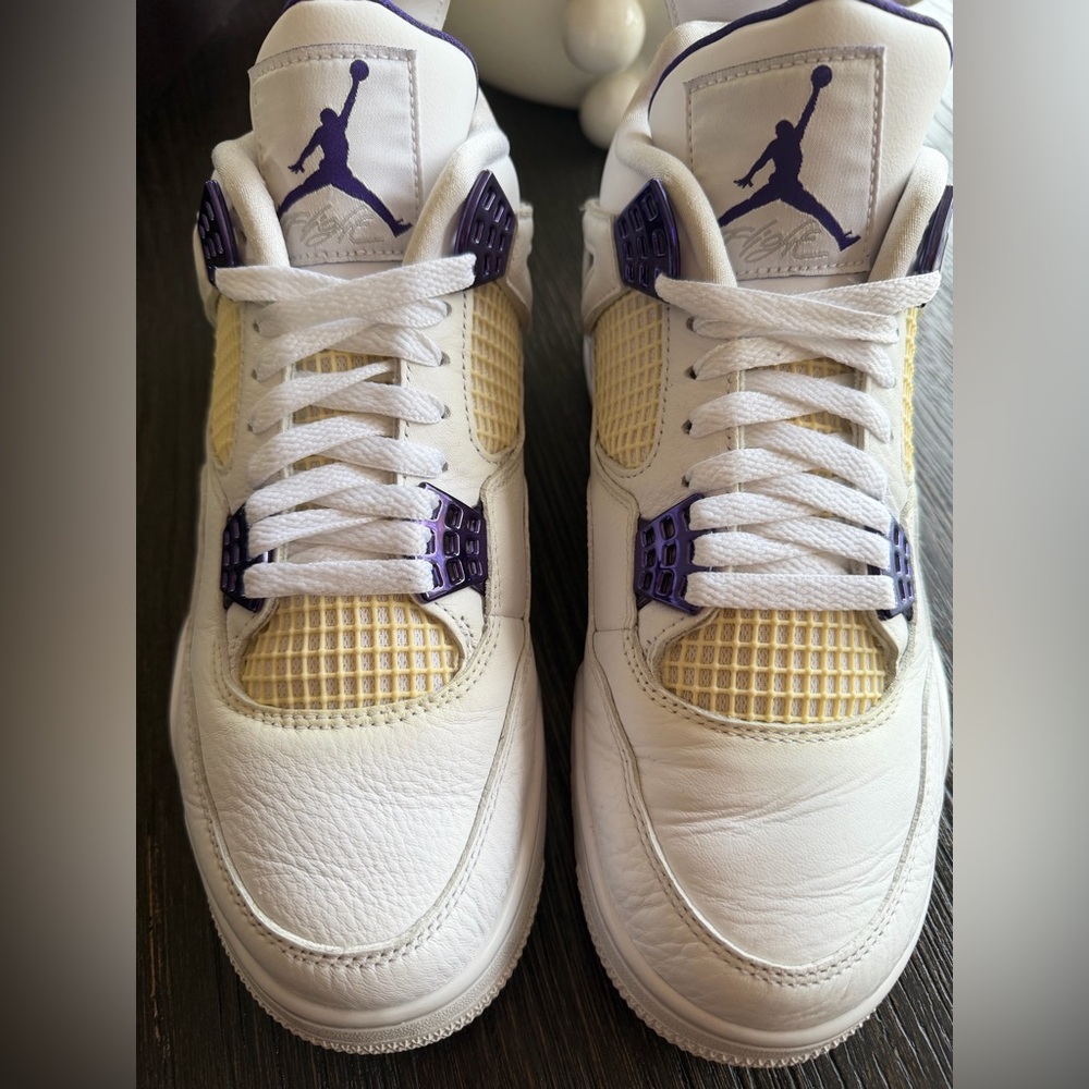 Jordan 4 Retro Mid Purple Metallic size 9 - Picture 4 of 8